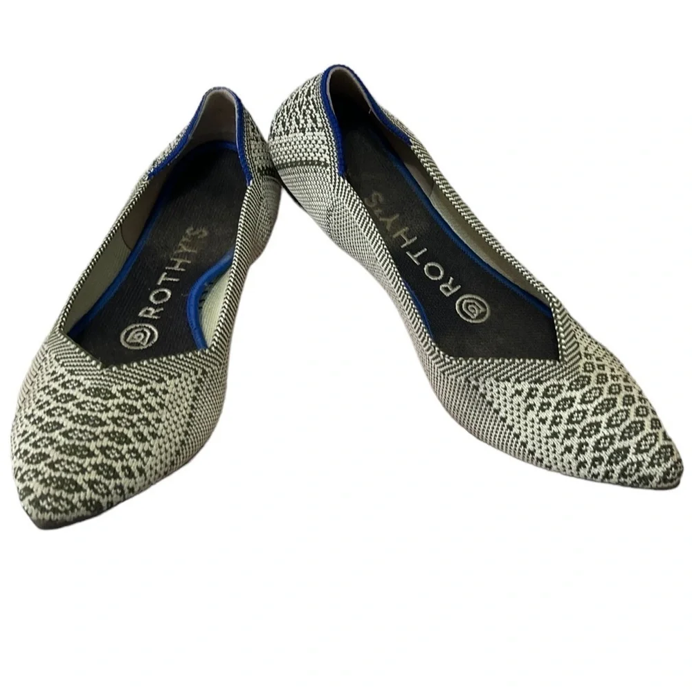 Rothy's Pistachio Python pointed toe flats. RARE- retired. Size W6 GUC - Picture 3 of 14